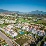 Familiar En Complejo Con Piscina - Bel Air 28 펜션